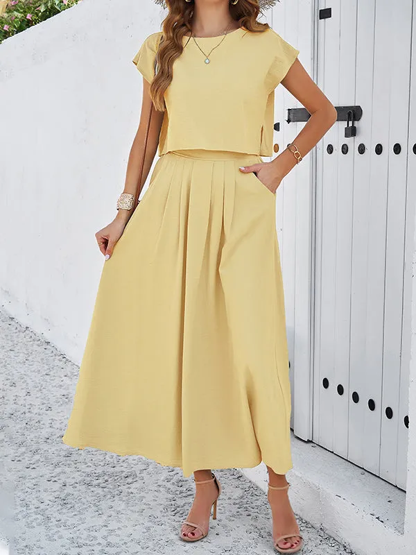 Loose Solid Color Round-Neck T-Shirt Top   Pleated Pockets A-Line Skirts Bottom Two Pieces Set